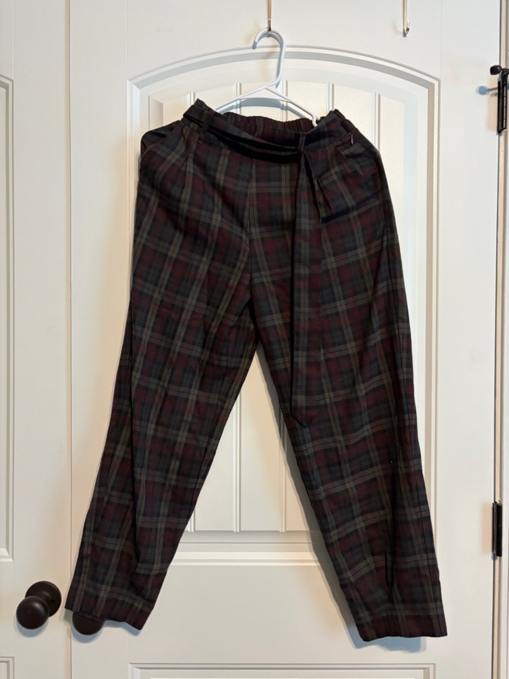 Women’s Plaid Tapered Dress Pants - Dark Green & Burgundy